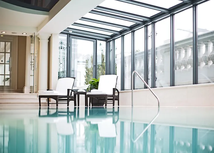 Palais Coburg Hotel 5*