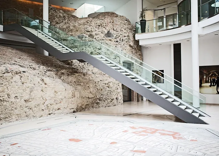 Hotel Palais Coburg 5*