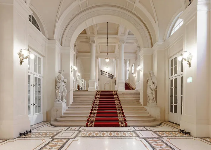 Palais Coburg فيينا